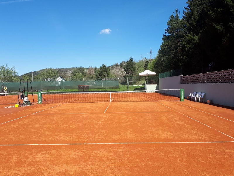 Teniško društvo Dovce